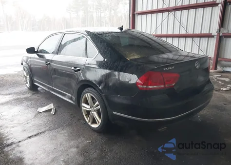 2014 Volkswagen Passat 2.0L Tdi Sel Premium из США, поврежденный, VIN 1VWCN7A3XEC034093